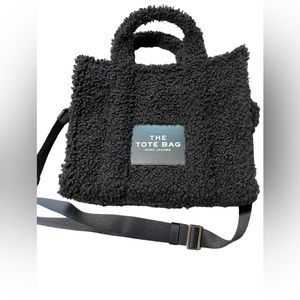 Marc Jacobs Teddy the tote bag